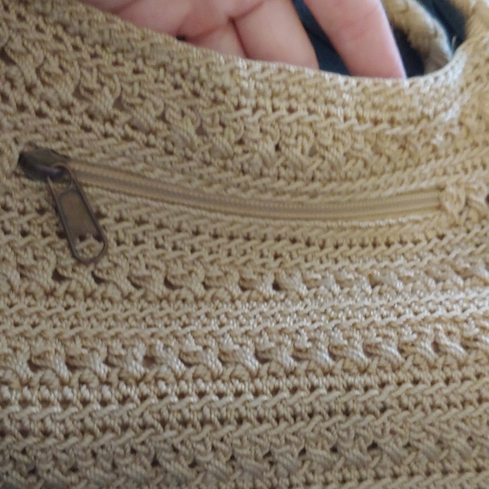 Lina Crochet Tote Bag with Rope Handles - Picture 2 of 9